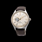 ORIENT STAR: Mechanical Classic Watch, Leather Strap - 40.4mm (RE-AT0201G)
